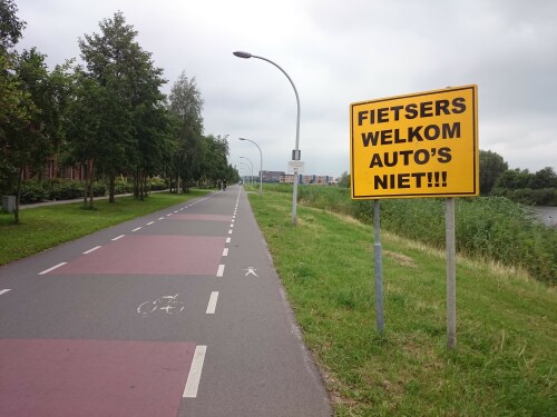 fietsers-welkom-autos-niet.jpg