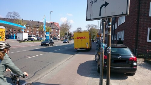 parking-on-bicycle-lane_2.jpg