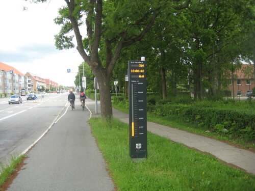 fahrrad-zahlstelle-bicycle-counter-danemark.jpg