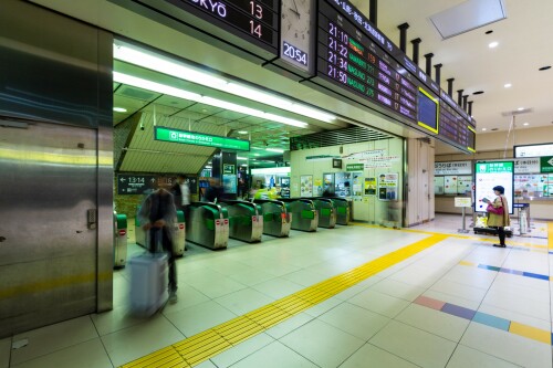 ticketschleusen-in-japan.jpg