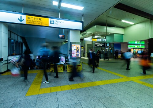 tokyo-metro-station.jpg