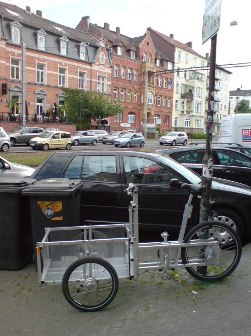 kassel-ein-xyz-cargobike-an-der-wilhelmshoher-allee-wehlheider-platz-ecke-grafestrasse.jpg