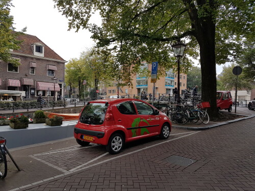 carsharing-stellplatz-in-amsterdam.jpg