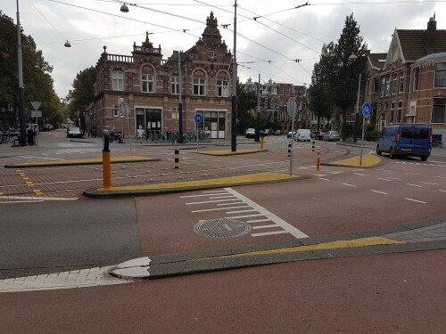 der-knotenpunkt-emmastraat-koninginneweg-in-amsterdam-nach-dem-umbau-1.jpg