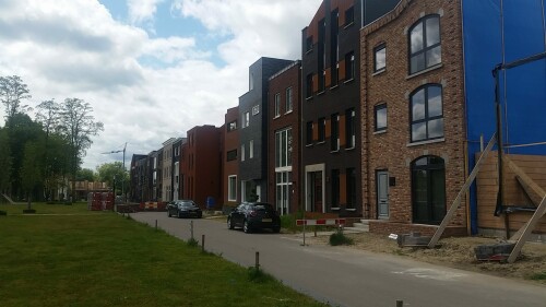 Townhouses im Bau im niederländischen Enschede