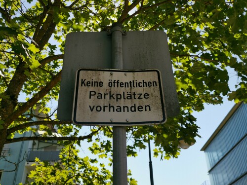 keine-offentlichen-parkplatze-vorhanden-in-freiburg-vauban.jpg