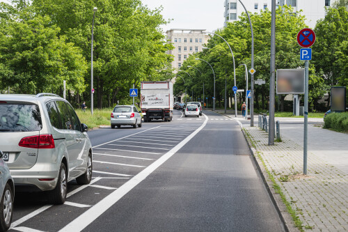 geschutzter-radfahrstreifen5.jpg