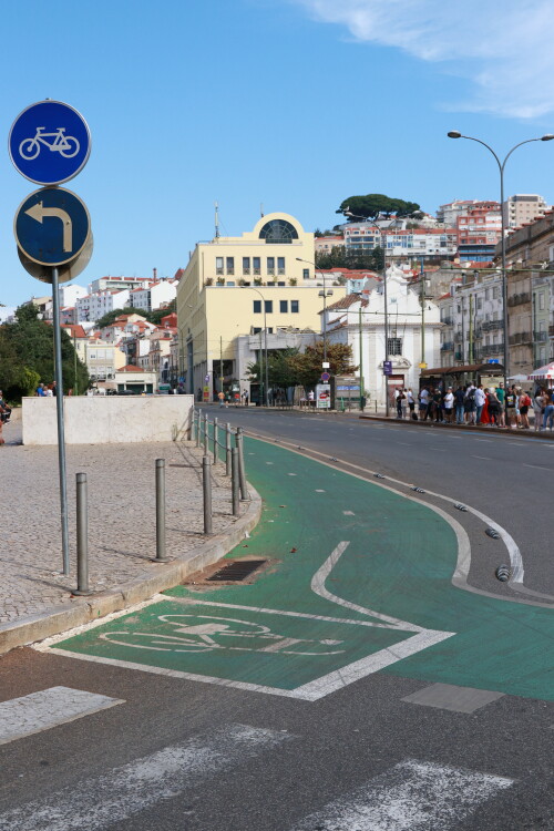 Bike lane (Lisbon)