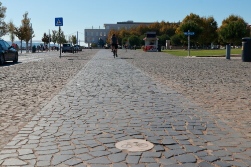 Bike lane (Lisbon)